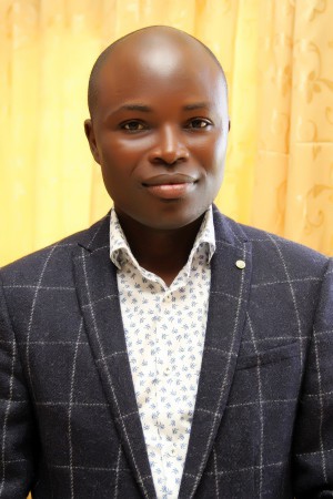 Dr. Derek Amoateng